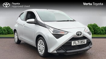 Toyota Aygo 1.0 VVT-i X-Play TSS 5dr Petrol Hatchback